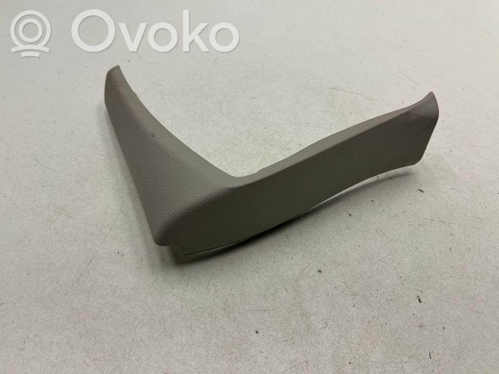 Chrysler Pacifica (A) pillar trim 