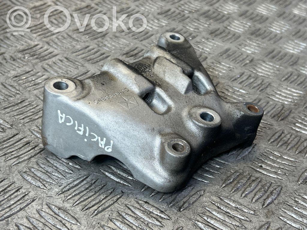 Engine mounting bracket   04893414AD