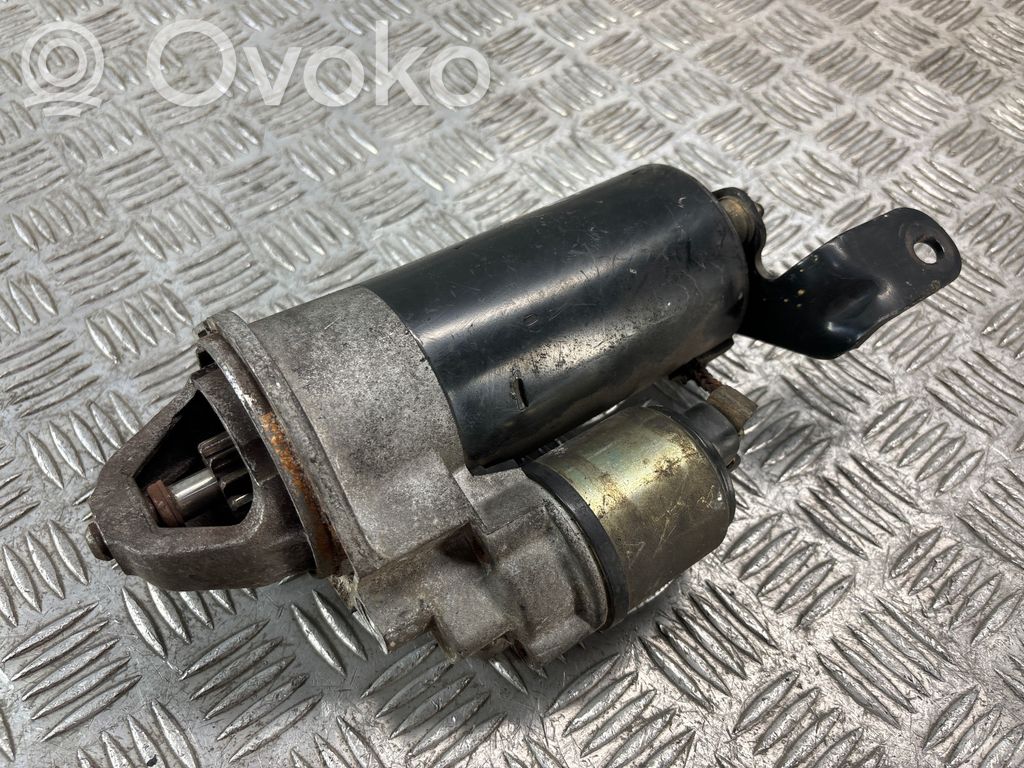 Opel Zafira A Motor de arranque 