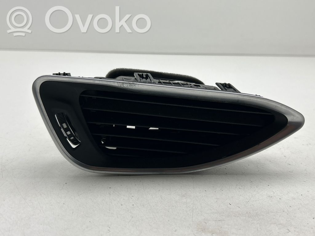 Chrysler Pacifica Boczna kratka nawiewu deski rozdzielczej 