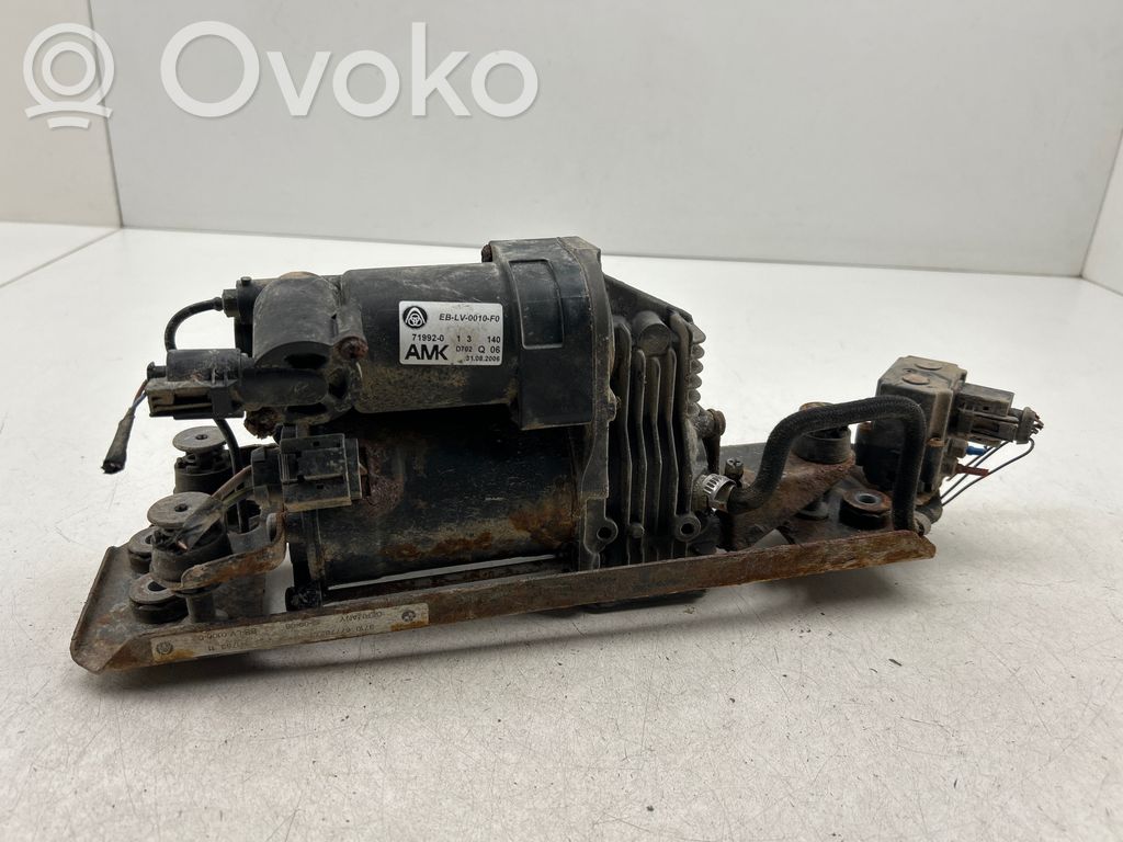 BMW 5 E60 E61 Air suspension compressor/pump 