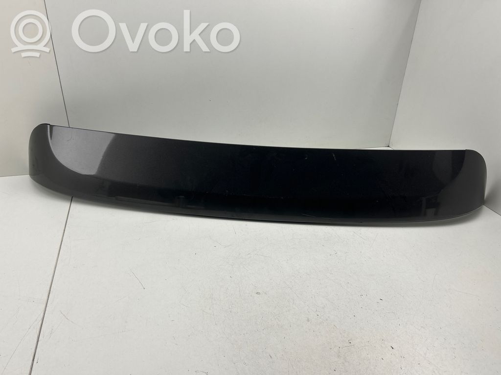 Chrysler Pacifica Tailgate/trunk spoiler 