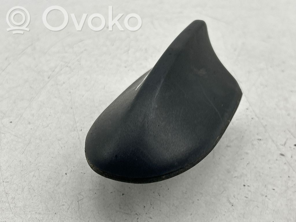 Ford S-MAX GPS-pystyantenni 