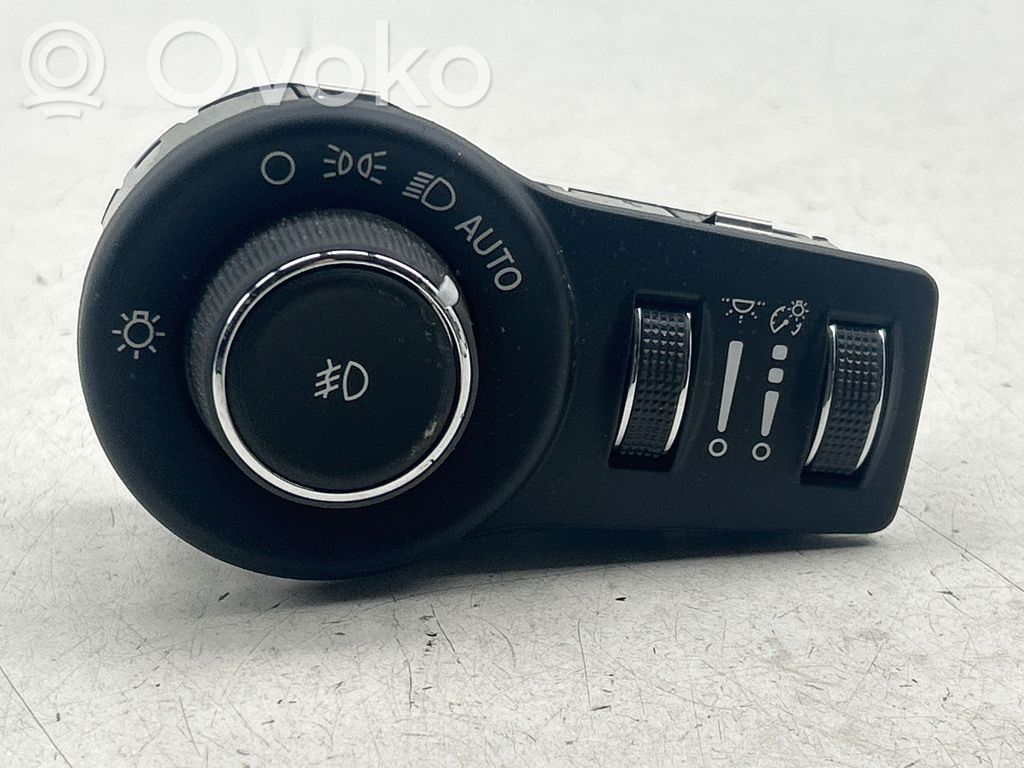 Jeep Renegade Valokatkaisija 