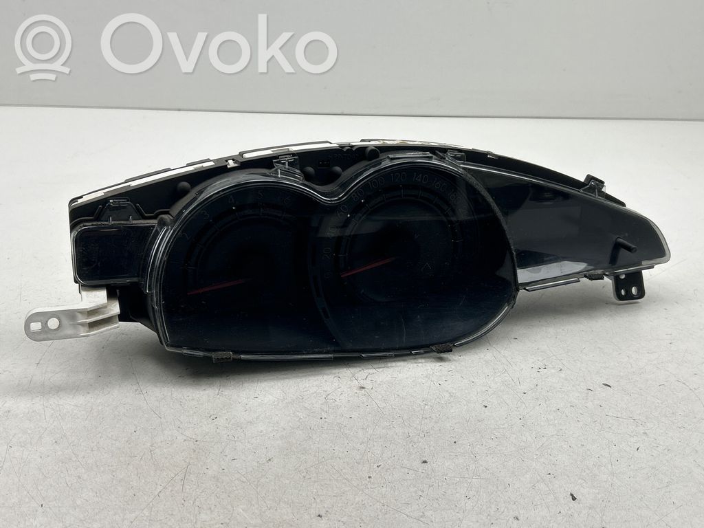 Toyota Verso Licznik / Prędkościomierz 