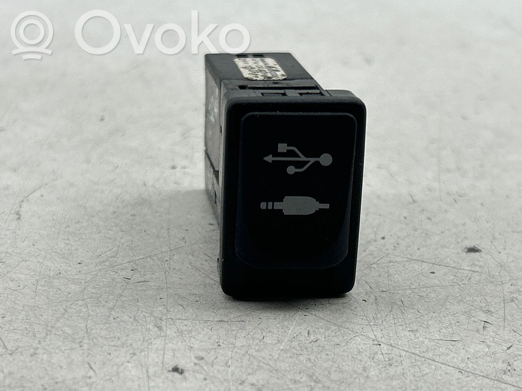 USB socket connector   861900D030,824348,CALS00H1AE