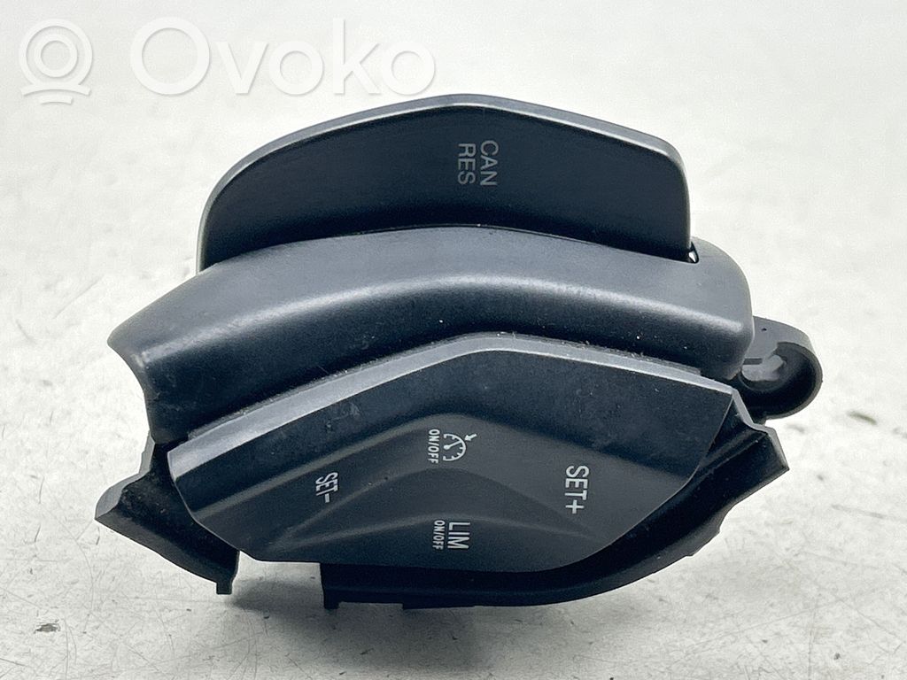 Ford Focus Tasten Schalter Multifunktionslenkrad 
