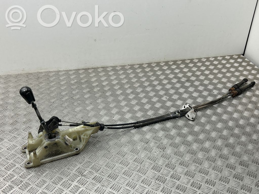 Mazda 6 Lewarek zmiany biegów / górny 