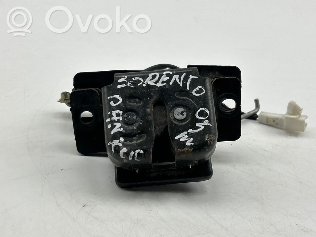 Tailgate/trunk/boot lock/catch/latch