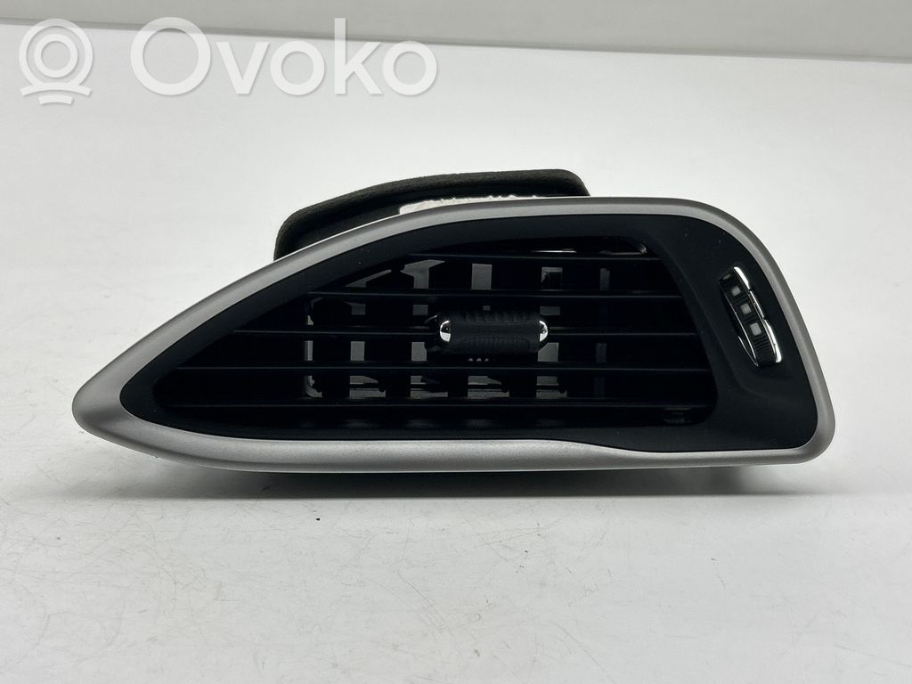 Chrysler Pacifica Boczna kratka nawiewu deski rozdzielczej 