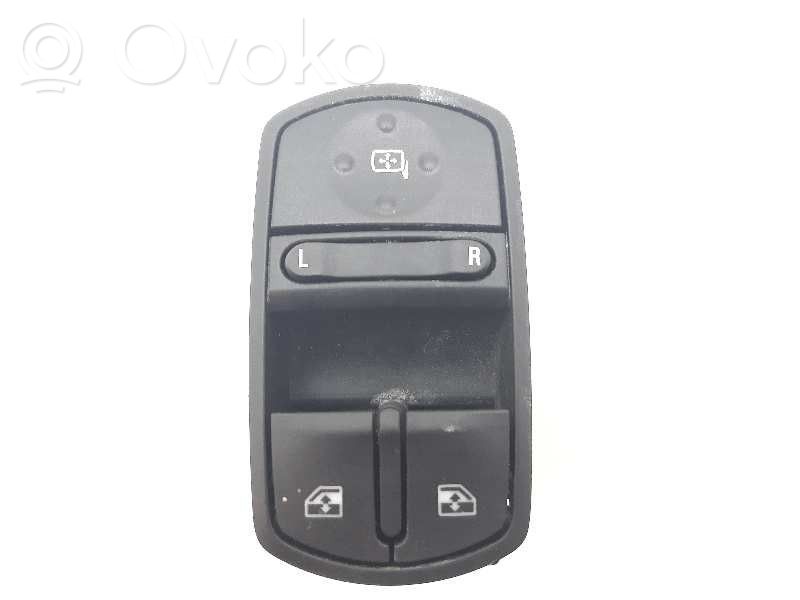 Electric window control switch   13430017,315625731