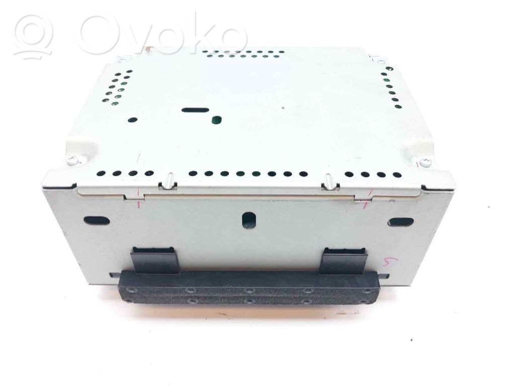 Ford Fiesta Panel / Radioodtwarzacz CD/DVD/GPS 