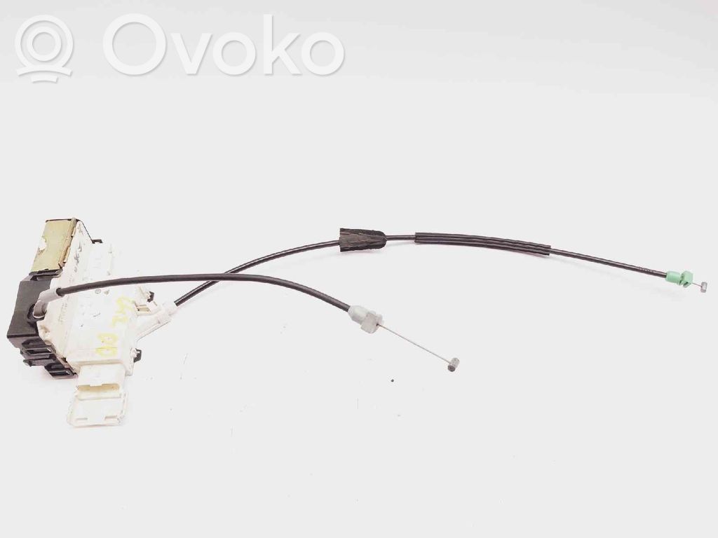 Citroen C4 Aircross Priekšpusē slēdzene 