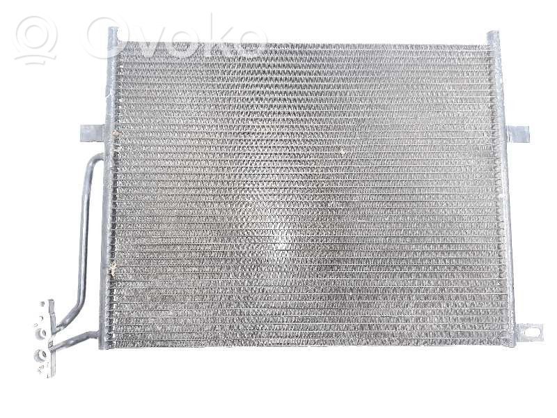 Radiateur condenseur de climatisation