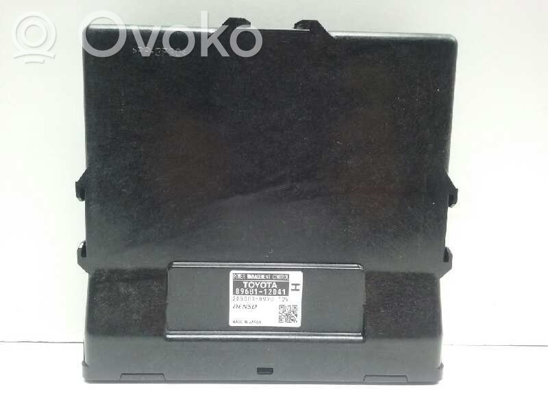 Toyota Auris 150 Interior comfort aerial antenna 