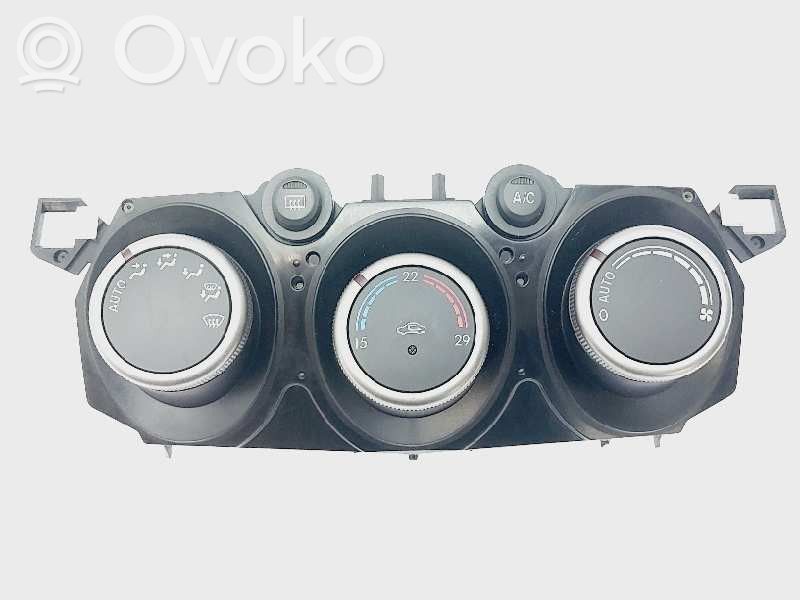 Mazda 2 Climate control unit 