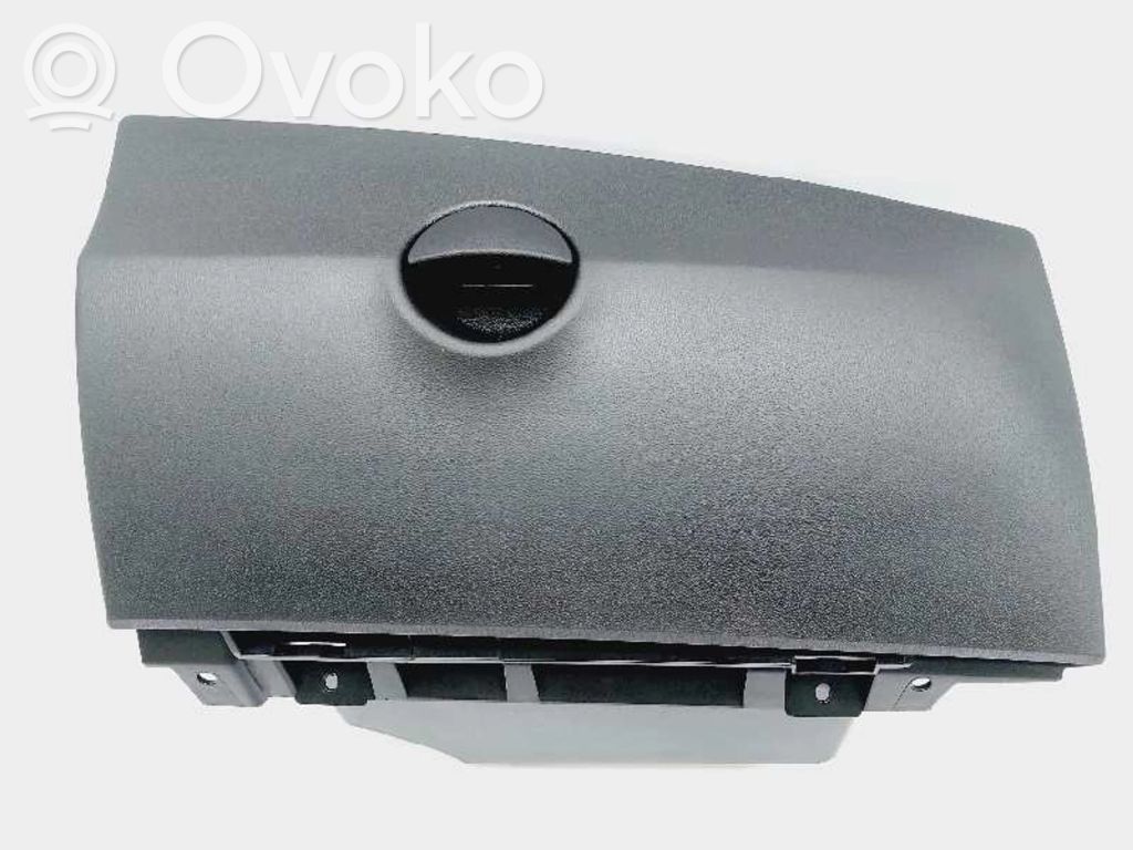 Fiat 500E Daiktadėžė 