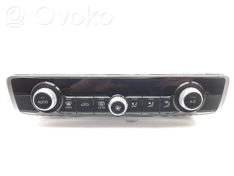 Audi A1 Climate control unit 