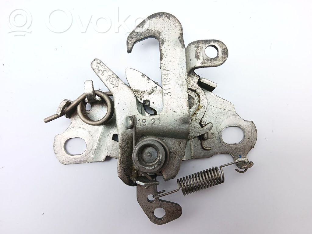 Citroen C4 SpaceTourer Tie down hook / loop 