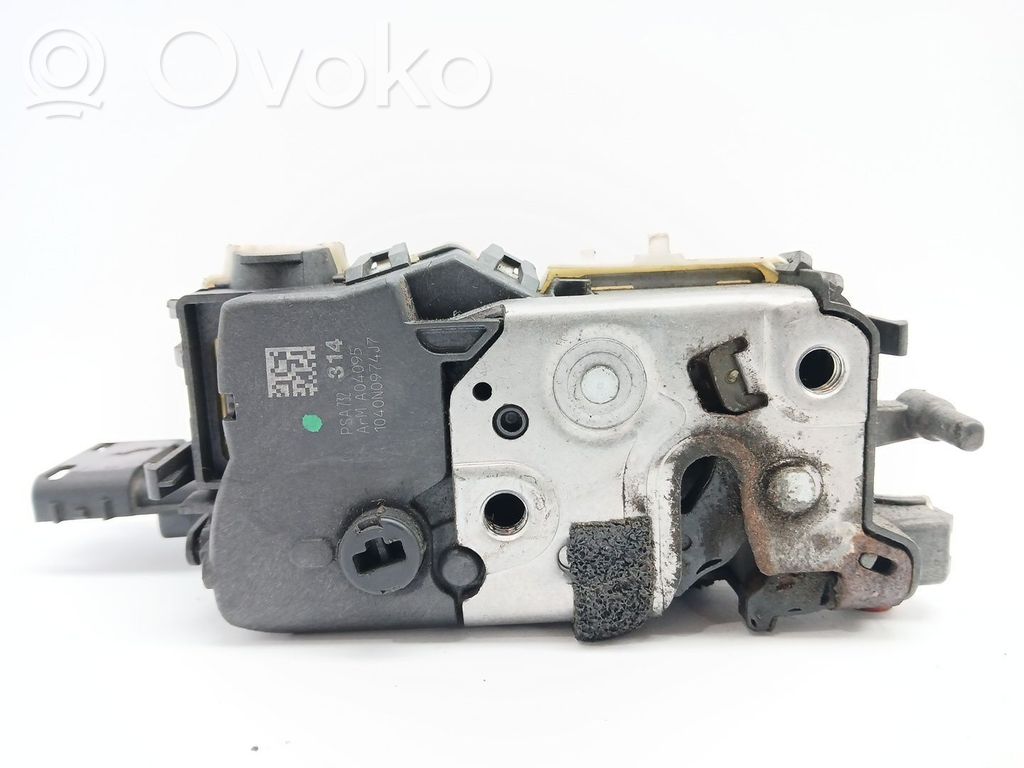Citroen C3 Rear door lock 