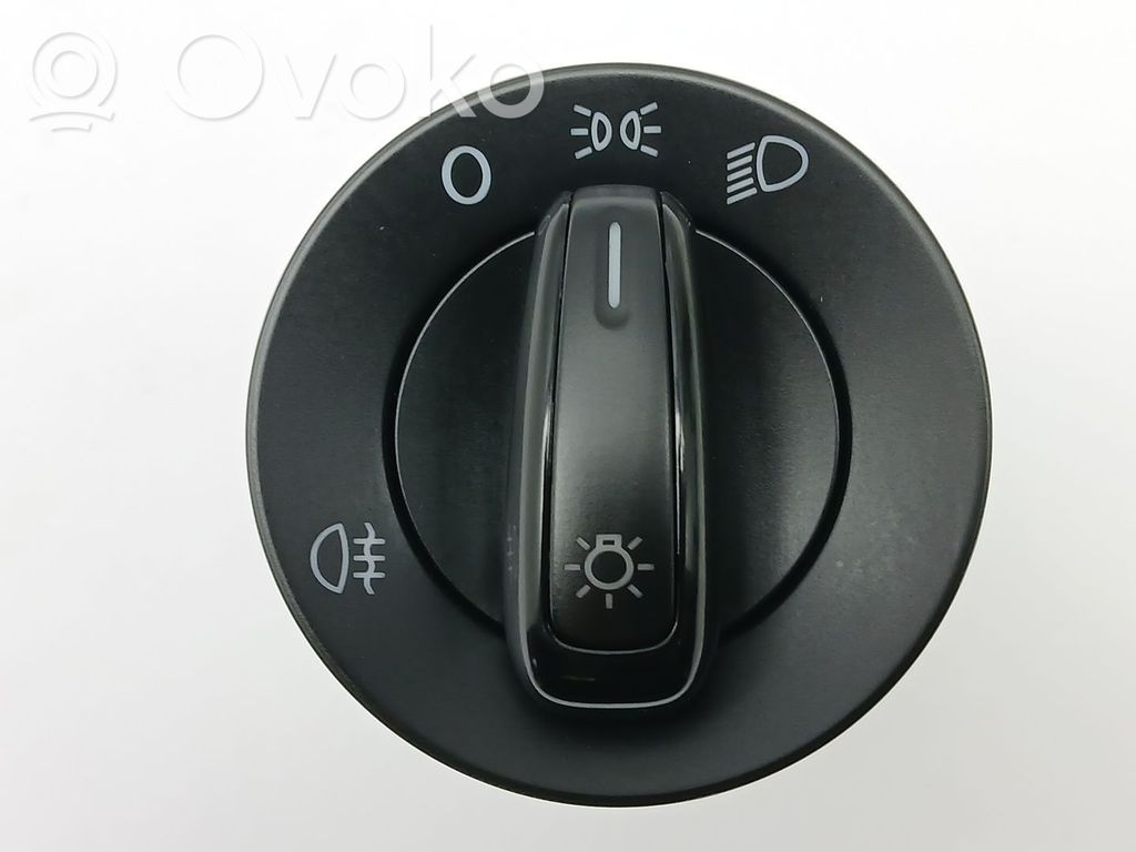 Interruptor de control del panel de luces   1S0941531