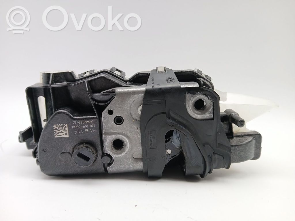 Citroen Berlingo Front door lock 