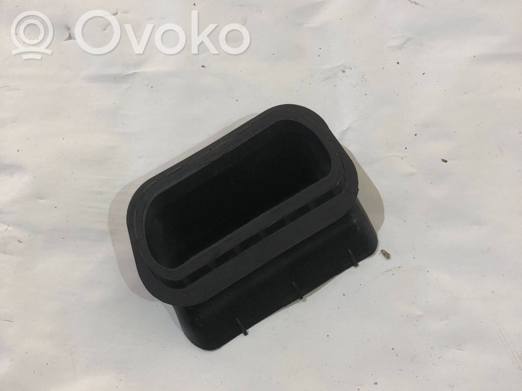 BMW 7 E65 E66 Dash center air vent grill 