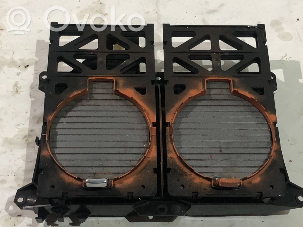 BMW 7 E65 E66 Cup holder front 