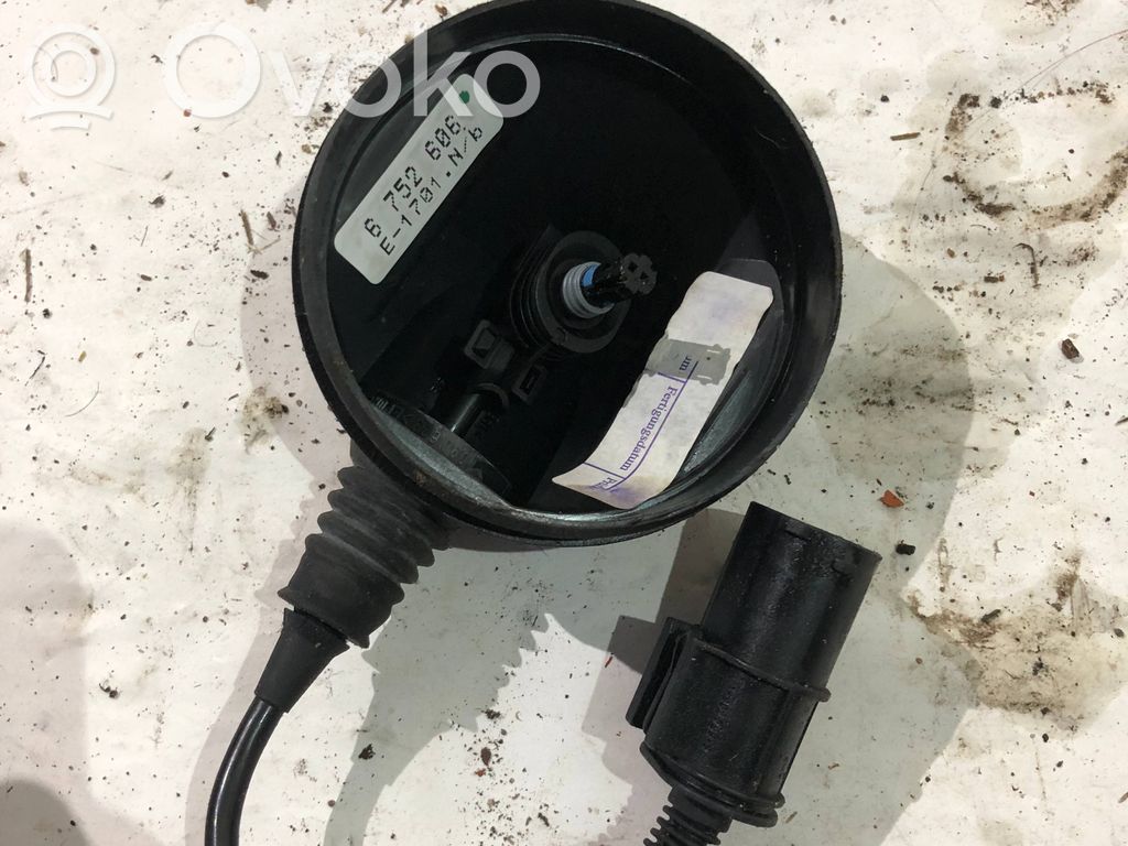 BMW 7 E65 E66 Air suspension front height level sensor 