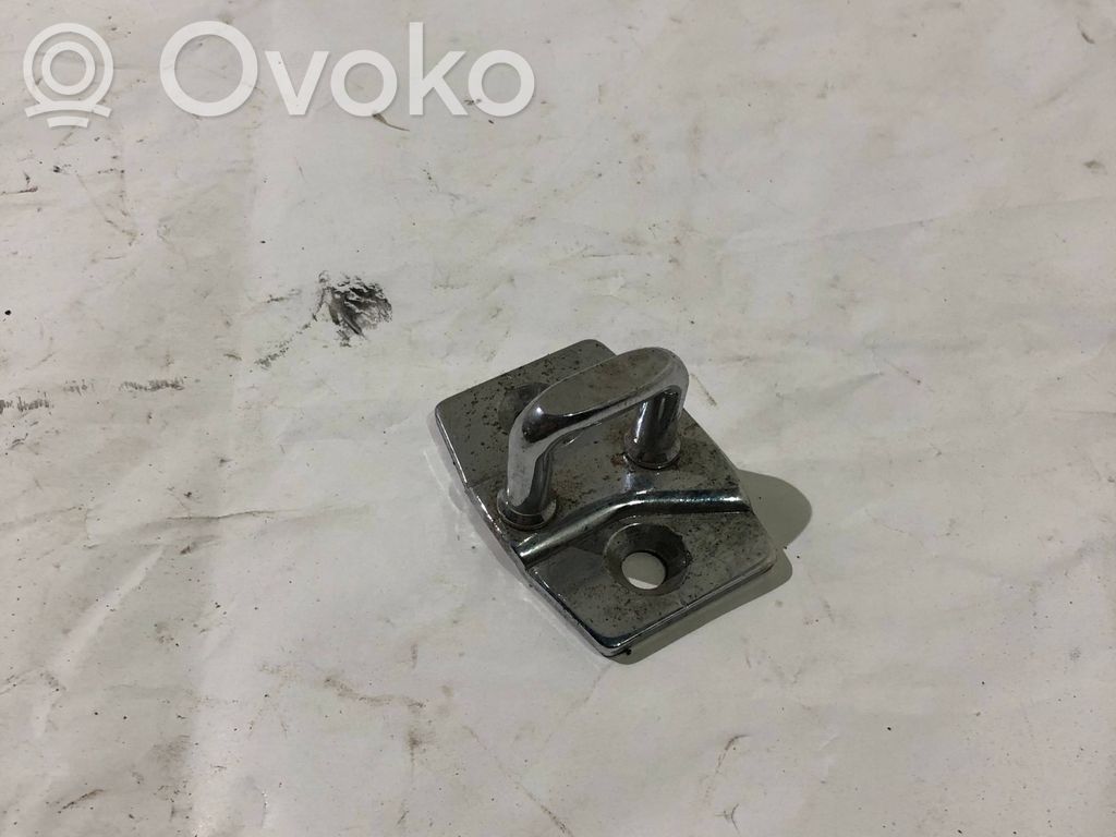 BMW 5 E60 E61 Rear door lock loop/hook striker 