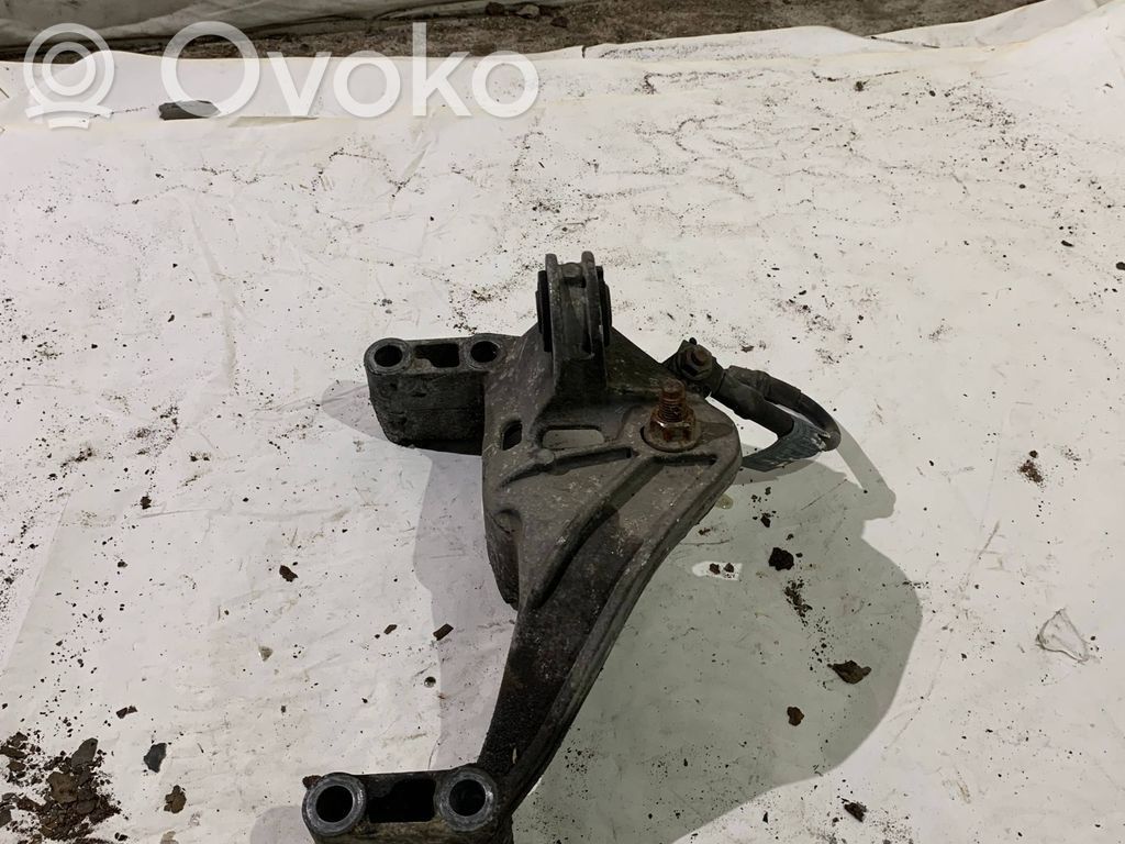 Mini One - Cooper R50 - 53 Engine mounting bracket 