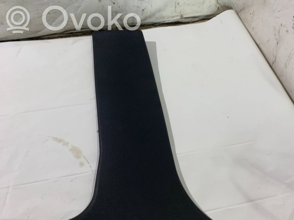 BMW 5 E39 Kita salono detalė 