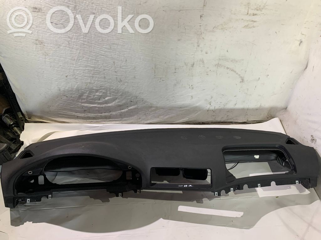BMW 5 E39 Panelė 
