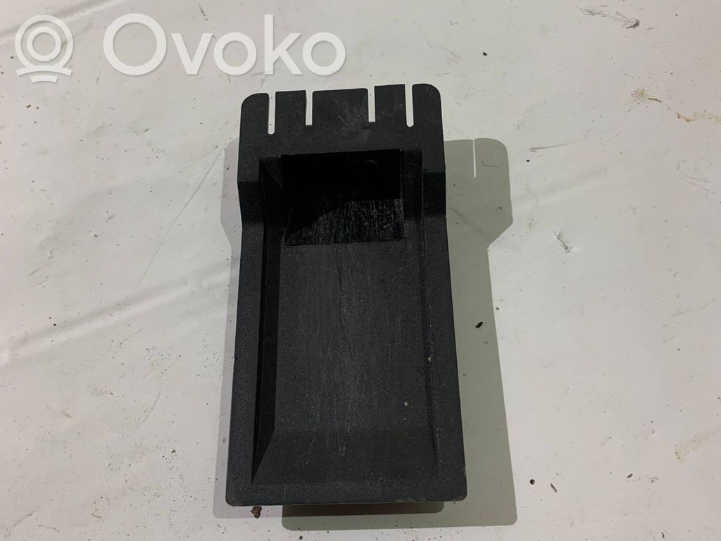 BMW 5 E39 Other trunk/boot trim element 