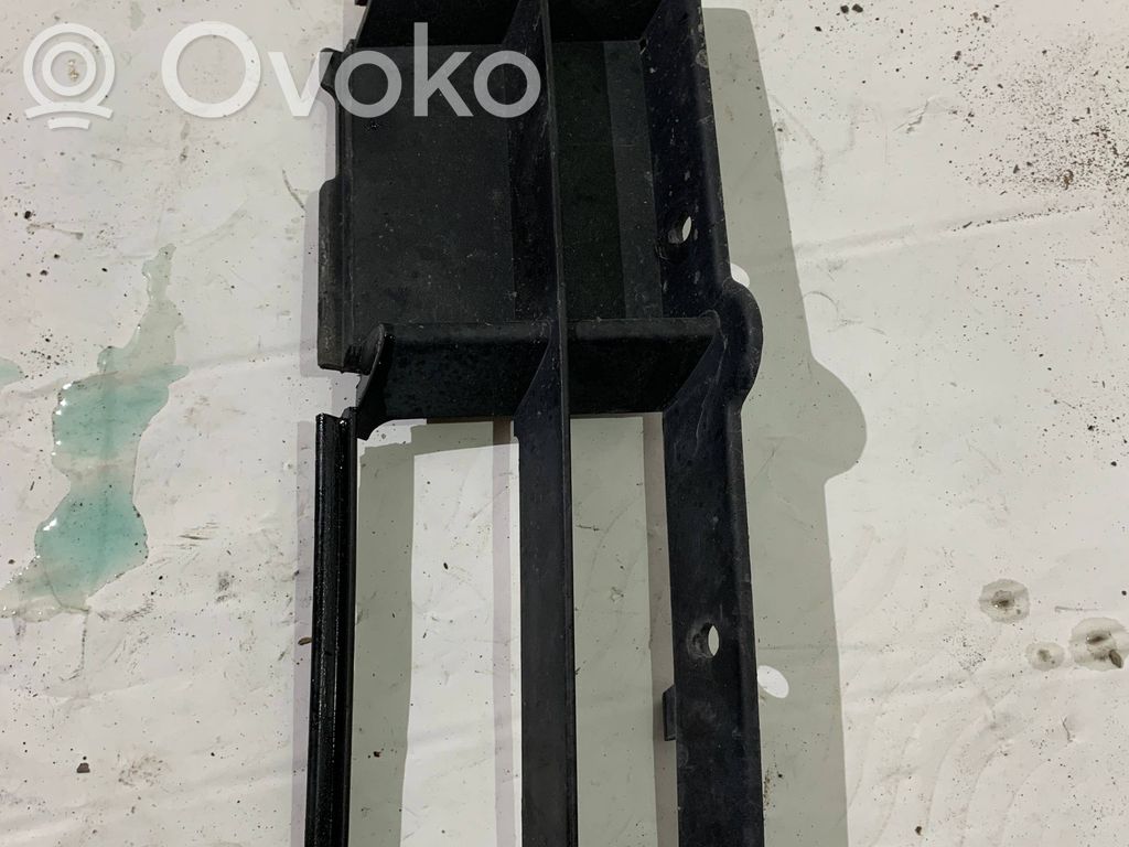 BMW 5 E39 Front bumper lower grill 