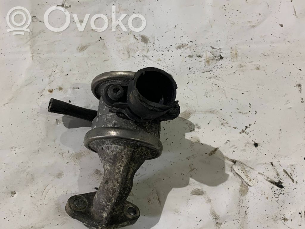 BMW 5 E39 EGR vārsts 