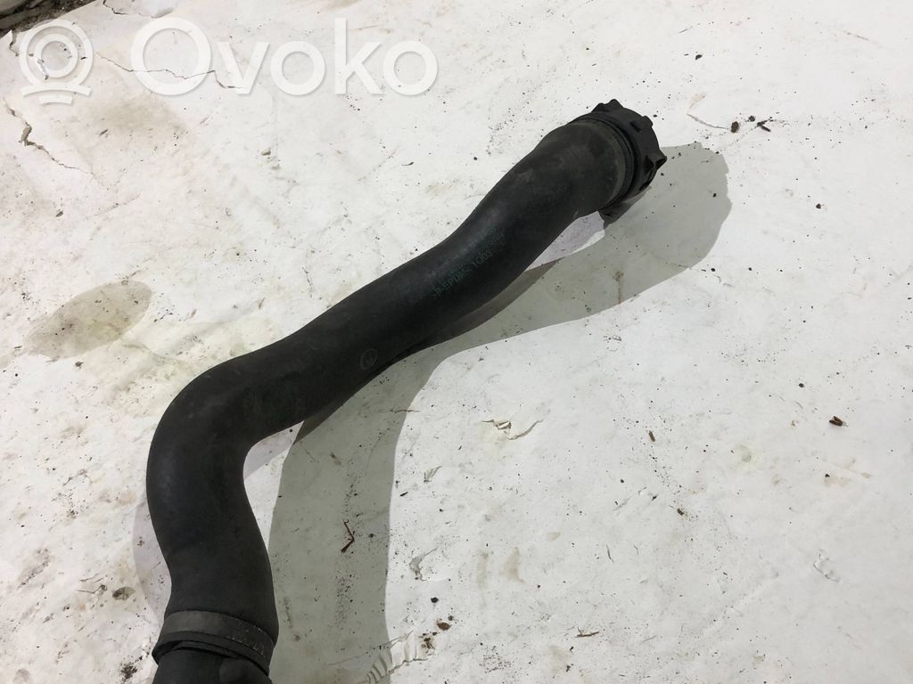 BMW 3 E46 Engine coolant pipe/hose 