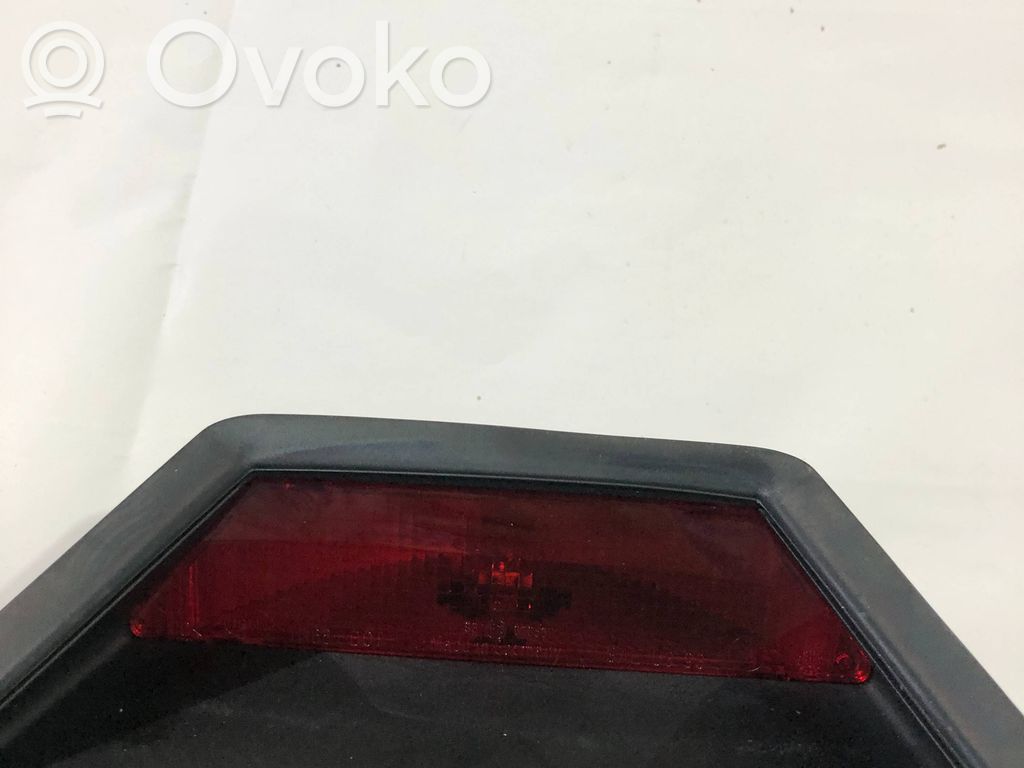 BMW 7 E38 Third/center stoplight 