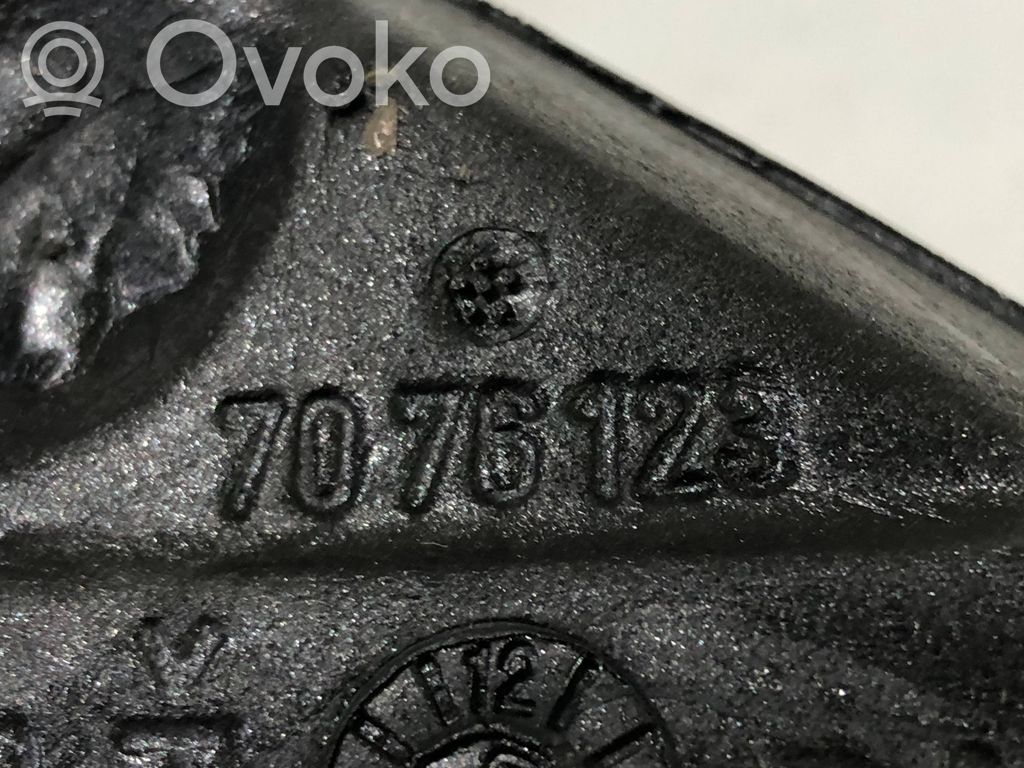 Engine bonnet/hood lock/catch   7076124