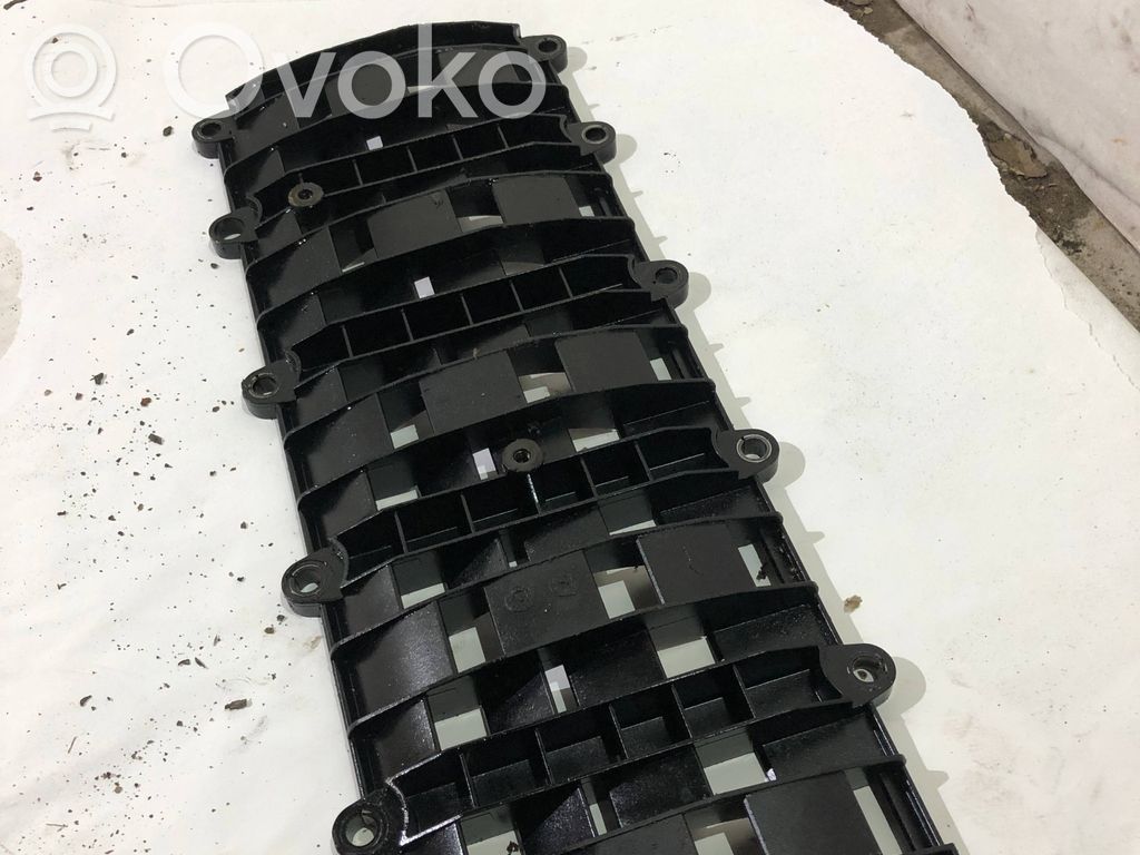 BMW 5 E60 E61 other engine part 