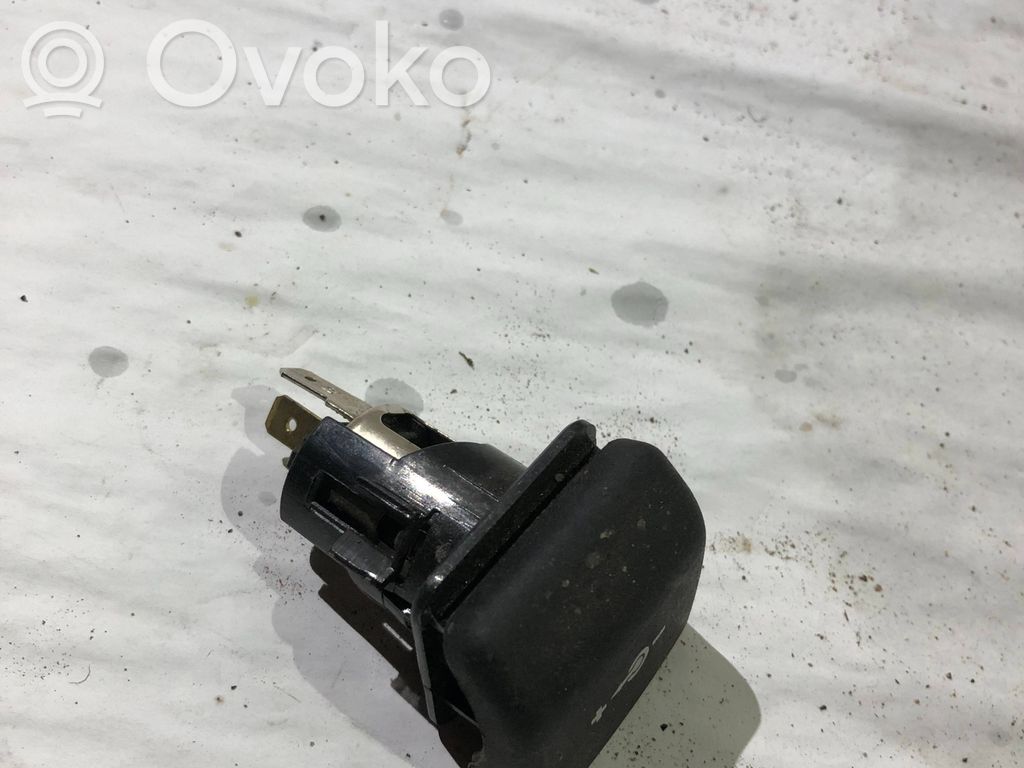 BMW 3 E46 12 V Socket (rear) 