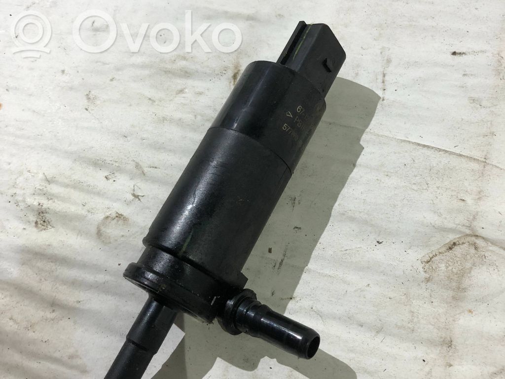 BMW X5 F15 Žibintų apiplovimo skysčio siurbliukas 