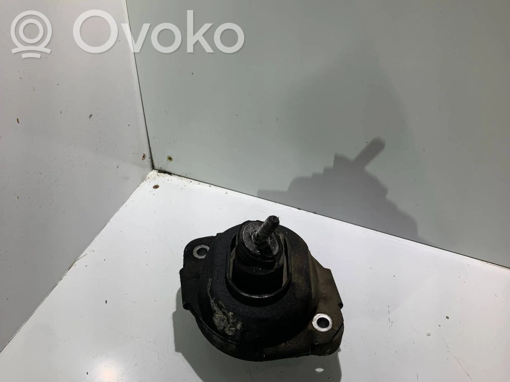 BMW X3 E83 Engine mount bracket 