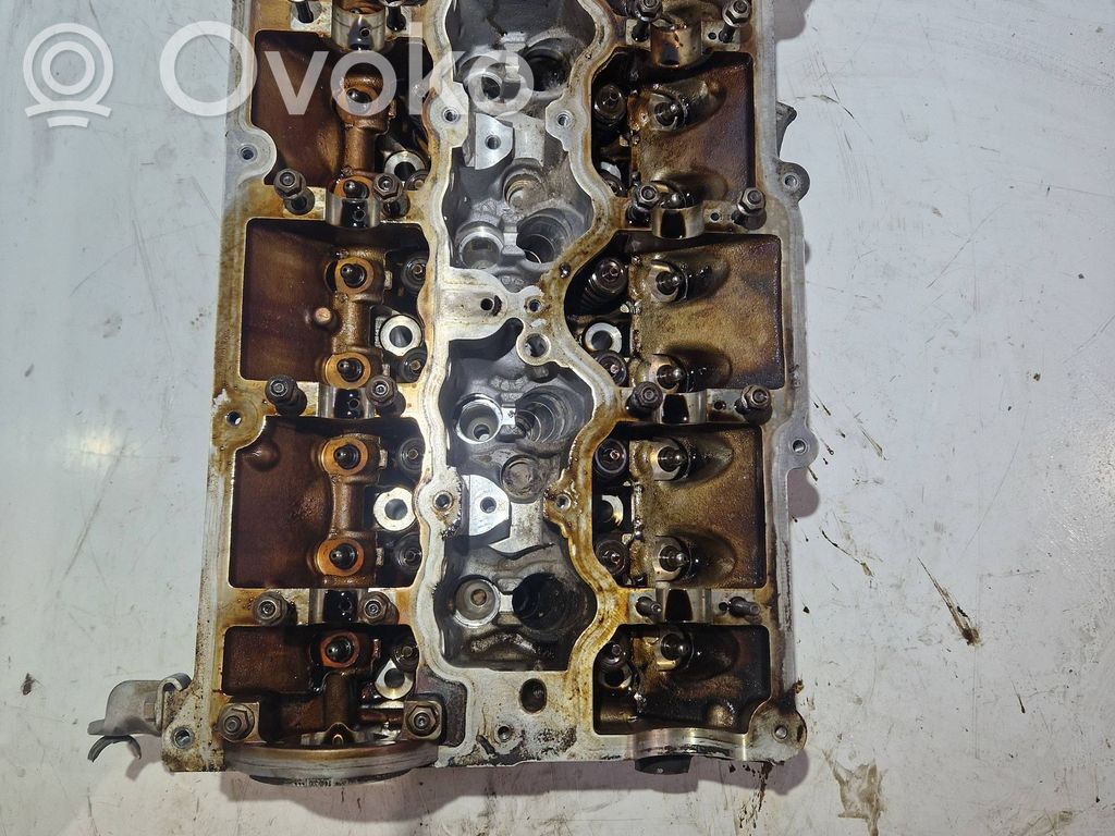 BMW 3 E90 E91 Engine head 