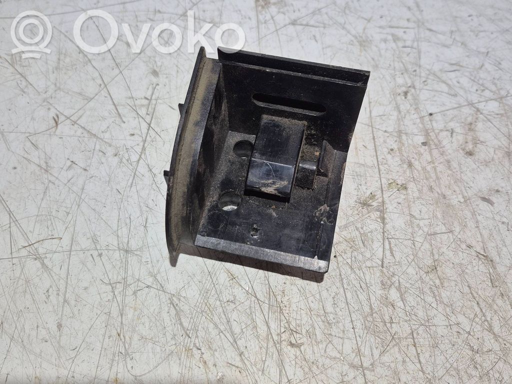 Parcel shelf load cover mount bracket   9928000086,00086,Z430