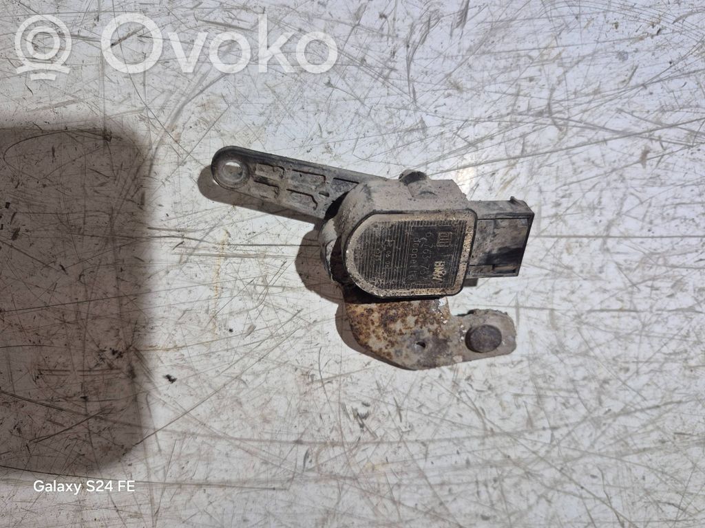 BMW 5 E60 E61 Rear air suspension level height sensor 