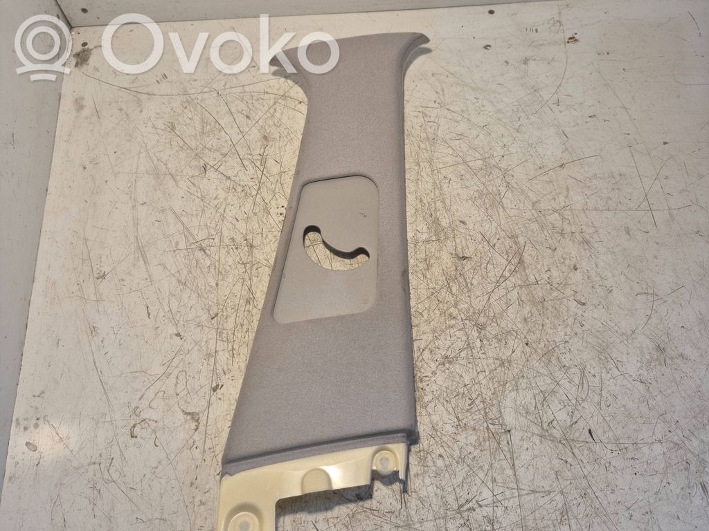 BMW 5 E39 (B) statņa dekoratīvā apdare (augšdaļa) 