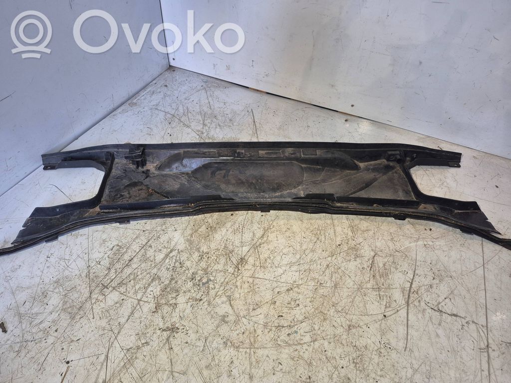 BMW 3 E92 E93 Oro mikrofiltro rėmas (dalis) 