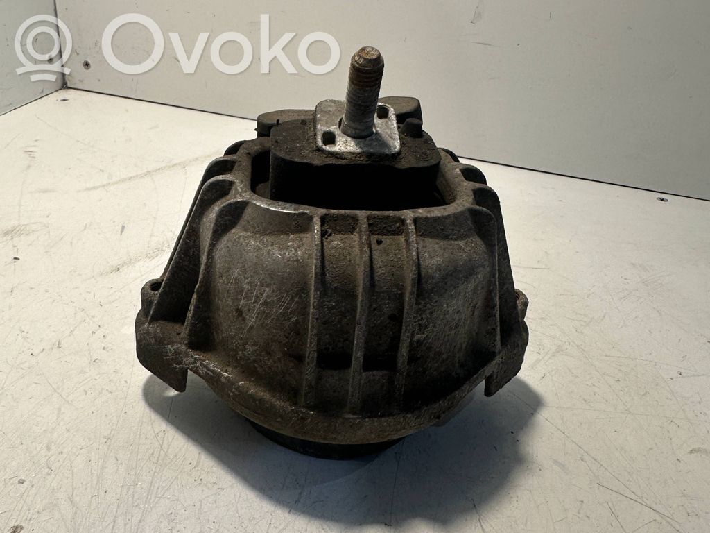 Engine mount bracket   13981112