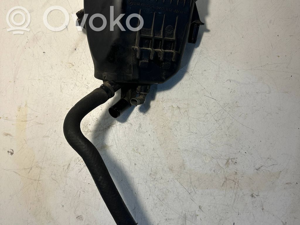 BMW 5 F10 F11 Zbiornik płynu wspomagania układu kierowniczego 